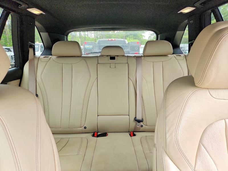 52232196 :رقم المزاد ، 5UXKR0C58J0X88791 vin ، 2018 Bmw X5 مزاد بيع