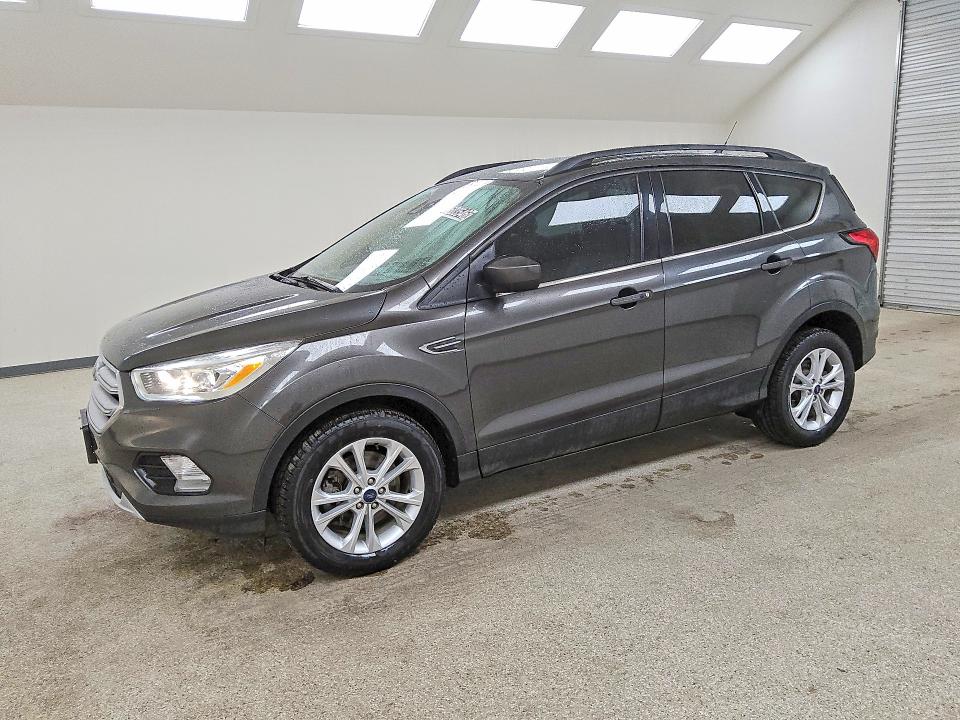 2019 Ford Escape მანქანა იყიდება აუქციონზე, vin: 1FMCU9HDXKUB60794, აუქციონის ნომერი: 53603546