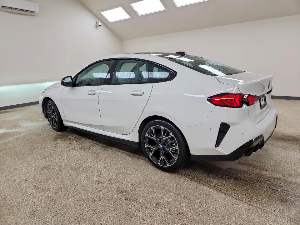 2026 Bmw 228 მანქანა იყიდება აუქციონზე, vin: WBA83GG00T7U83667, აუქციონის ნომერი: 52761646