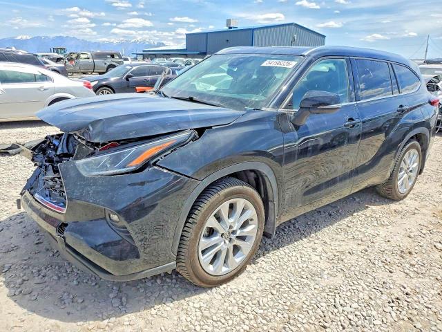 Продаж на аукціоні авто 2021 Toyota Highlander, vin: 5TDDZRBH8MS556509, номер лоту: 54196226