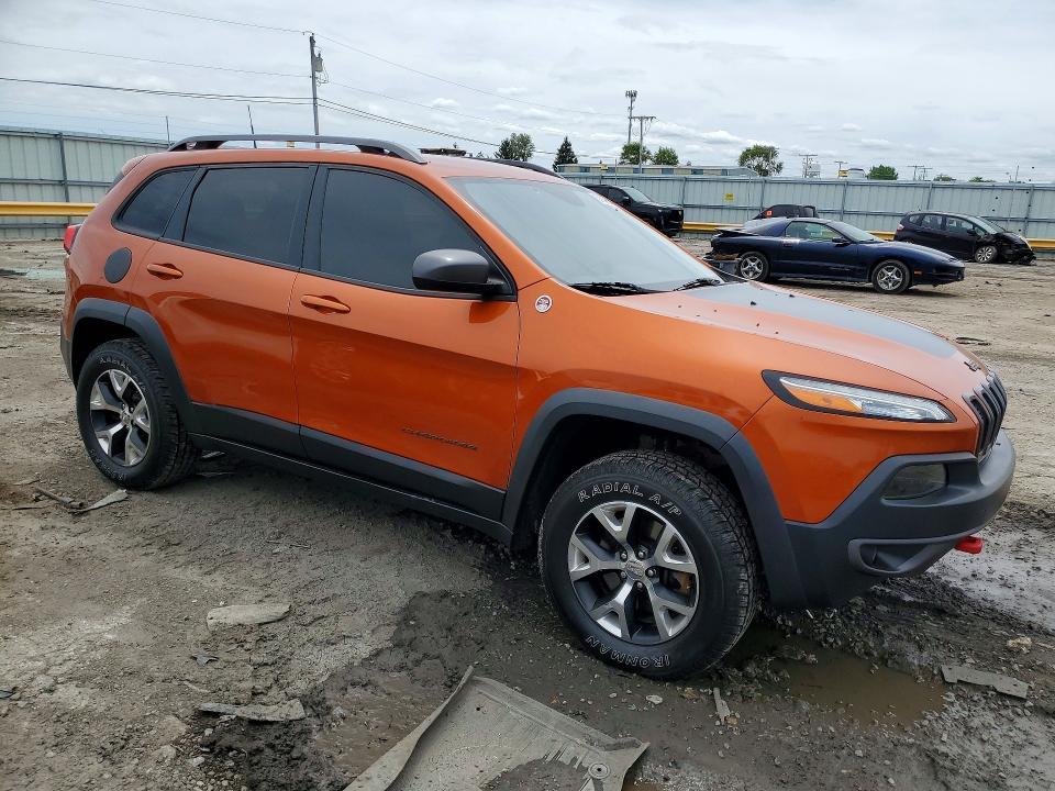 53946726 :رقم المزاد ، 1C4PJMBB0GW242764 vin ، 2016 Jeep Cherokee مزاد بيع