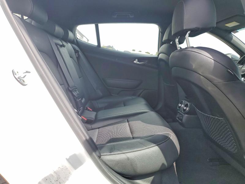 2022 Kia Stinger მანქანა იყიდება აუქციონზე, vin: KNAE35LDXN6103789, აუქციონის ნომერი: 51898496
