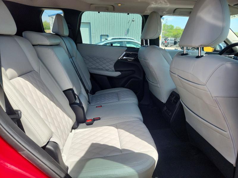 Продажа на аукционе авто 2023 Mitsubishi Outlander, vin: JA4J3VA85PZ006986, номер лота: 52175926
