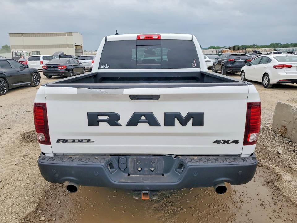 Продажа на аукционе авто 2018 Ram 1500, vin: 1C6RR7YT0JS164446, номер лота: 54427686