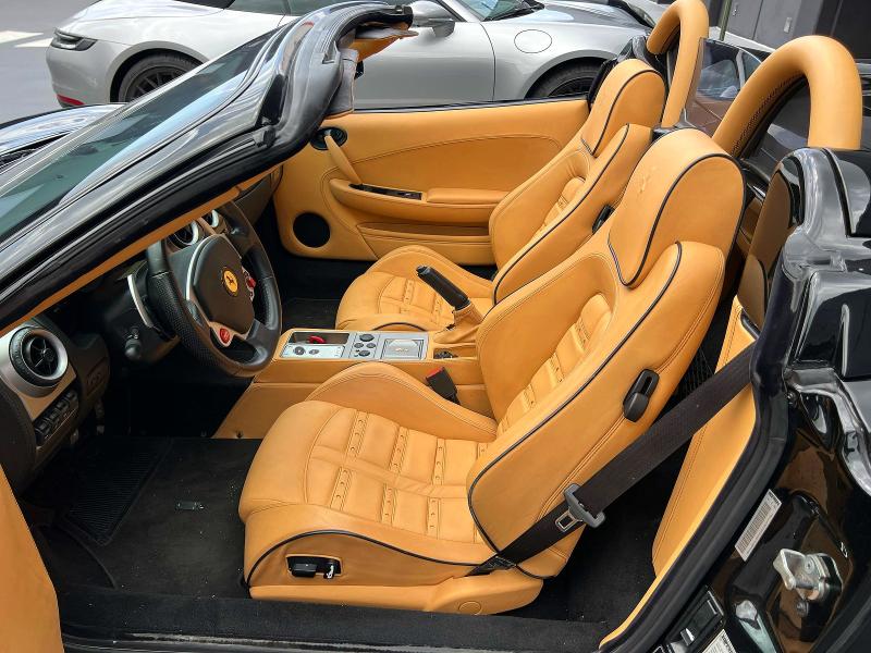 53612646 :رقم المزاد ، ZFFEW59A060150312 vin ، 2006 Ferrari F430 مزاد بيع