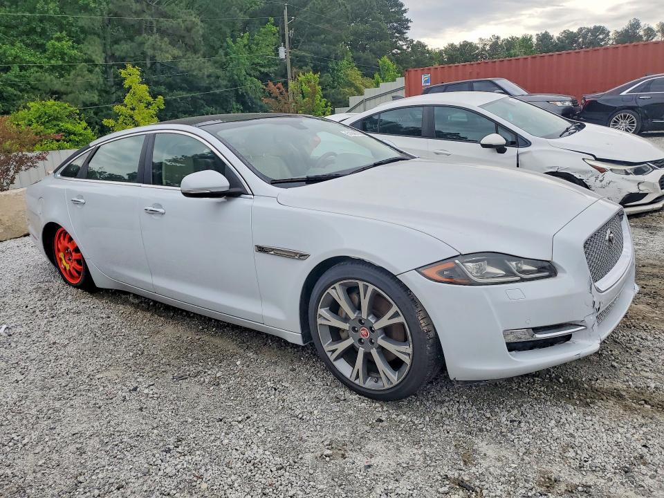 Продажа на аукционе авто 2017 Jaguar Xjl, vin: SAJWA2G74H8W10715, номер лота: 51948706