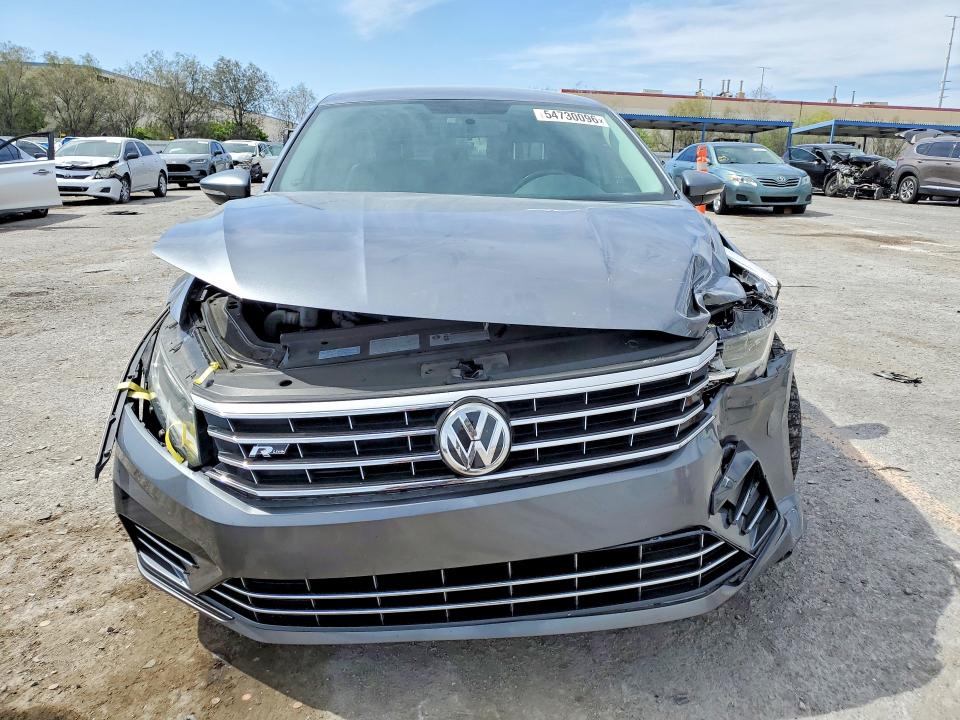 Продаж на аукціоні авто 2018 Volkswagen Passat, vin: 1VWAA7A3XJC028999, номер лоту: 54730096