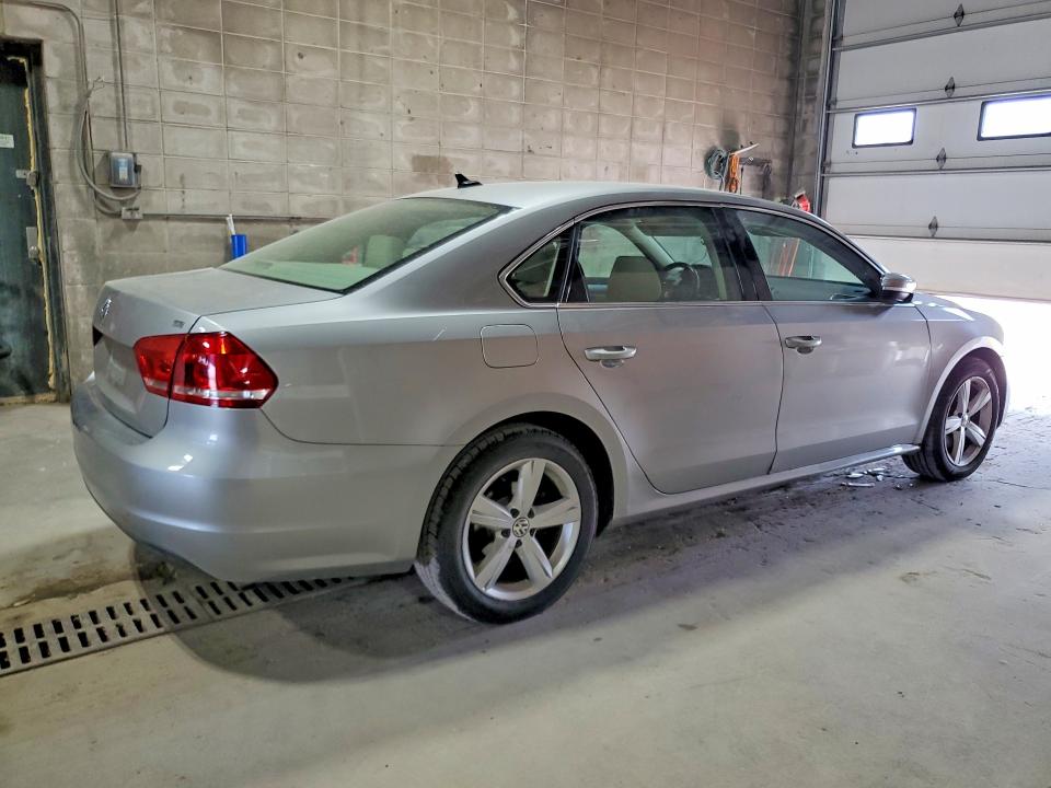 Продажа на аукционе авто 2013 Volkswagen Passat, vin: 1VWBP7A31DC131347, номер лота: 54635246
