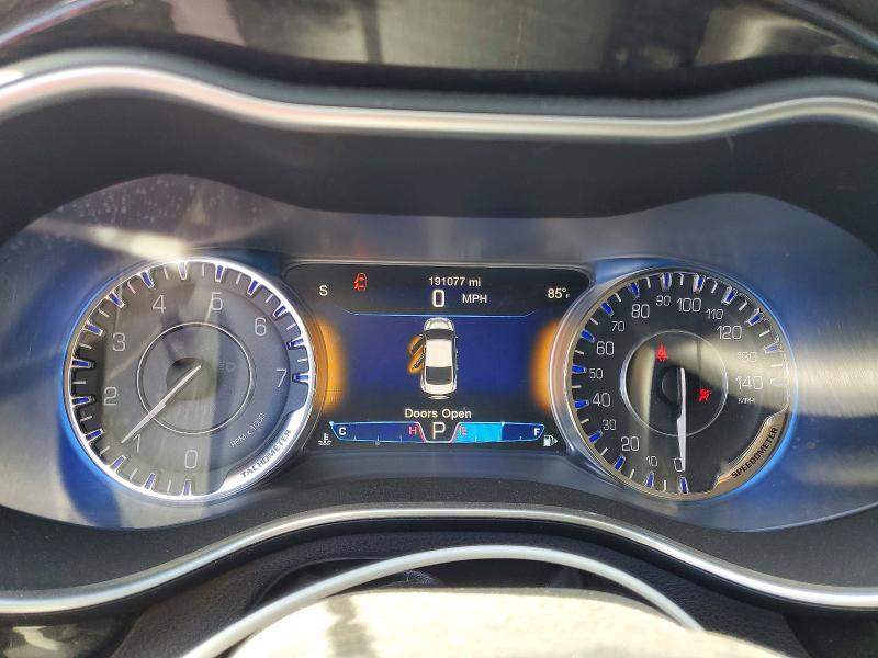 Aukcja sprzedaży 2015 Chrysler 200, vin: 1C3CCCCB3FN745148, numer aukcji: 52218736