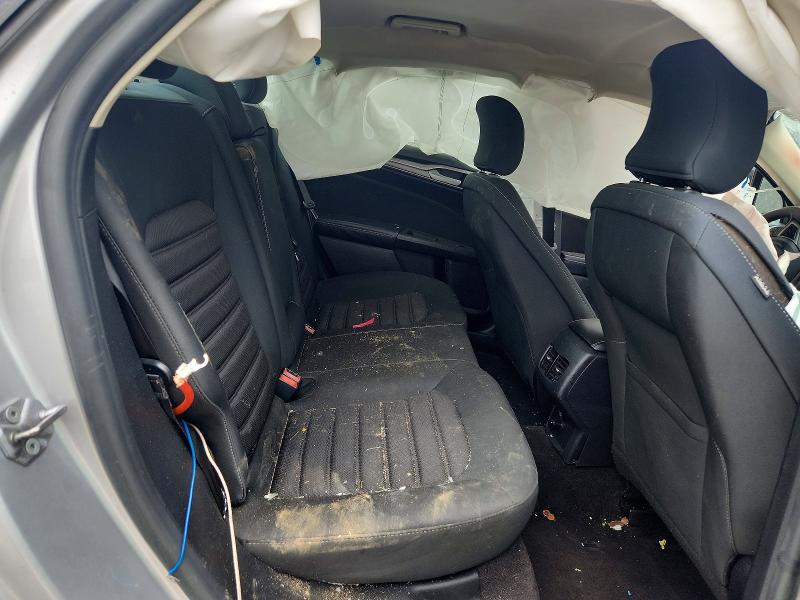 55442546 :رقم المزاد ، 3FA6P0HD2KR143473 vin ، 2019 Ford Fusion مزاد بيع