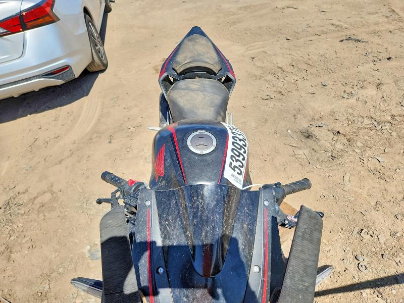 53993376 :رقم المزاد ، MLHPC6217L5100552 vin ، 2020 Honda Cbr500 مزاد بيع
