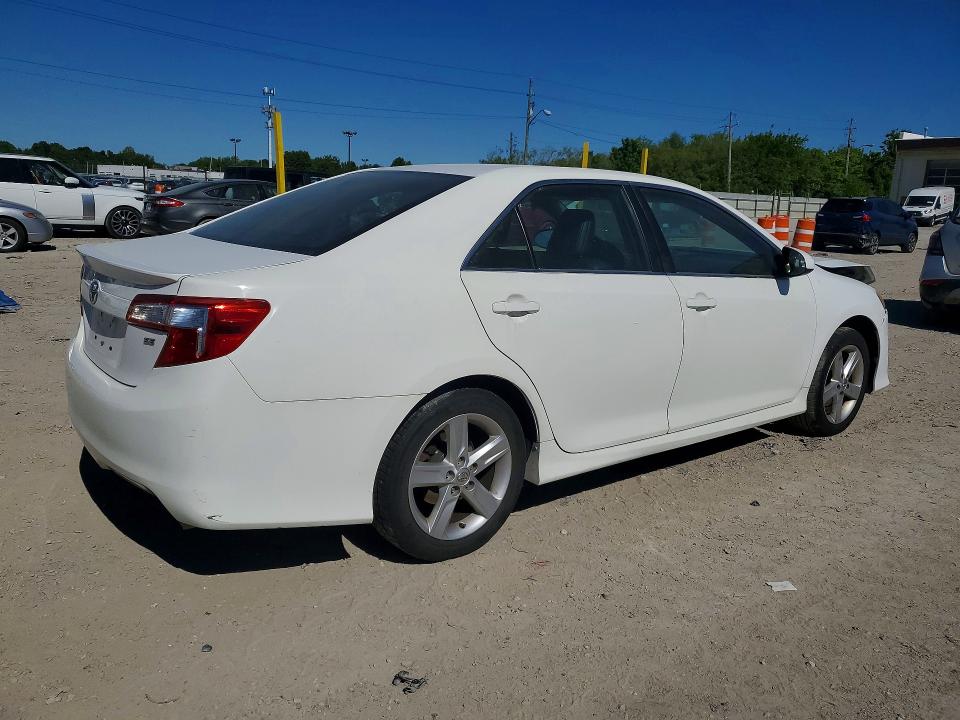 2014 Toyota Camry მანქანა იყიდება აუქციონზე, vin: 4T1BF1FK6EU438040, აუქციონის ნომერი: 53331026