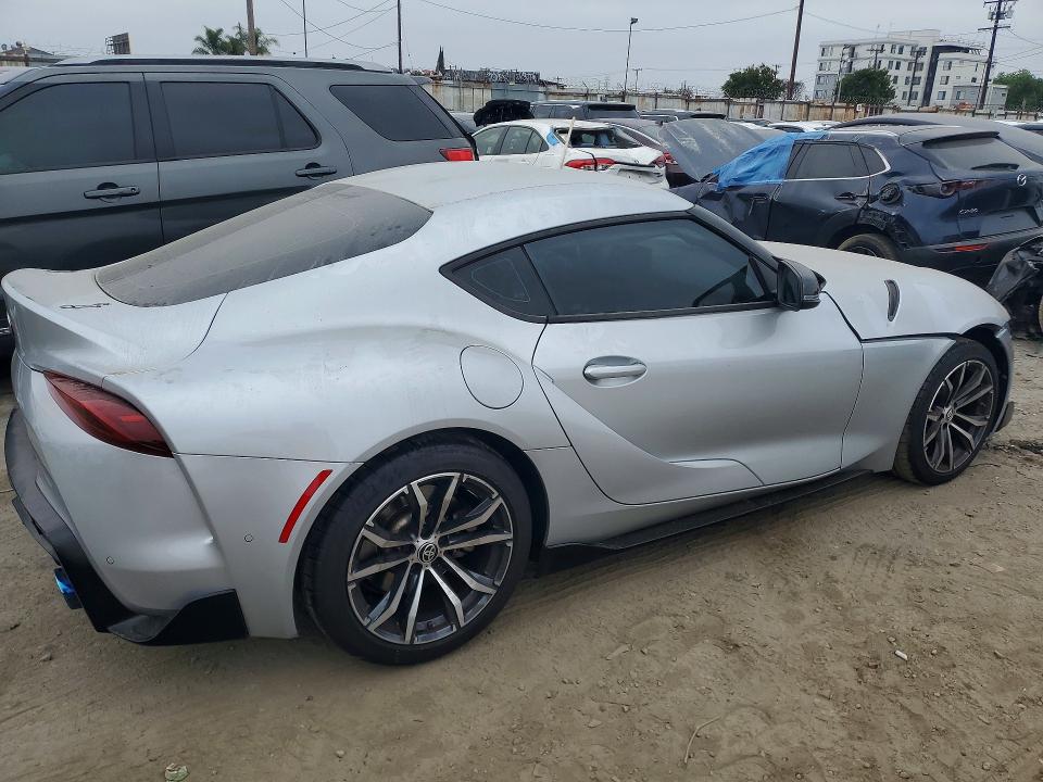 54810296 :رقم المزاد ، WZ1DB2C06NW048935 vin ، 2022 Toyota Gr Supra مزاد بيع