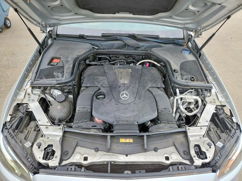 51828776 :رقم المزاد ، WDD1J6JB6LF125824 vin ، 2020 Mercedes-benz E مزاد بيع