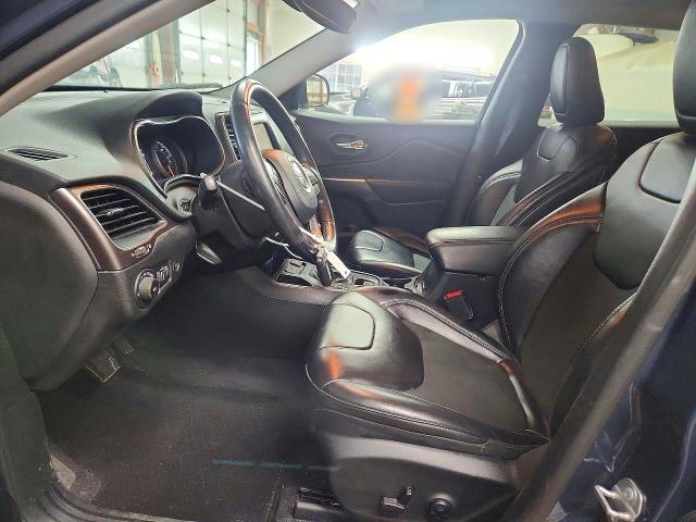 54492516 :رقم المزاد ، 1C4PJLLX1KD360444 vin ، 2019 Jeep Cherokee مزاد بيع