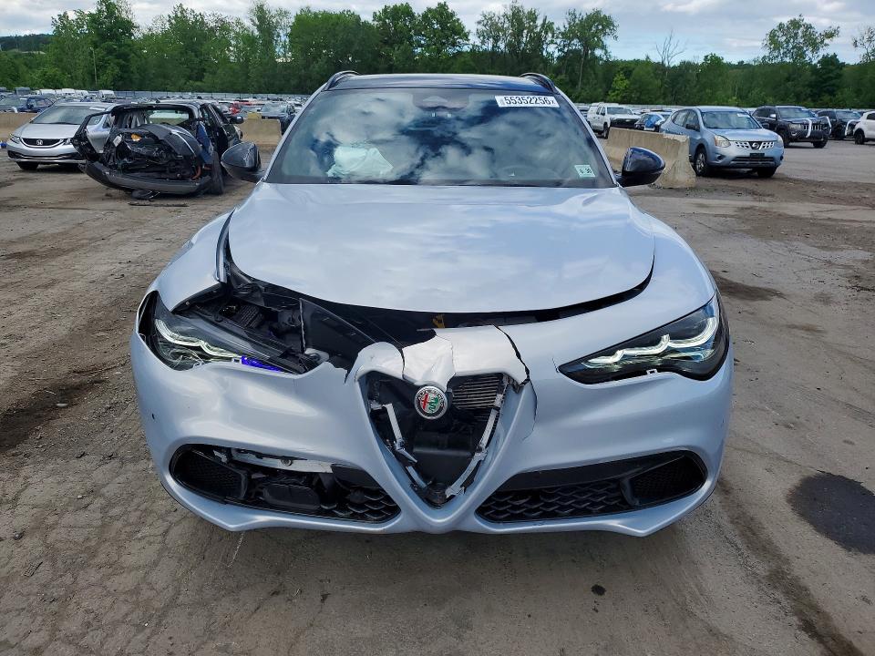 Aukcja sprzedaży 2025 Alfa Romeo Stelvio, vin: ZASPAKAN4S7D96811, numer aukcji: 55352256