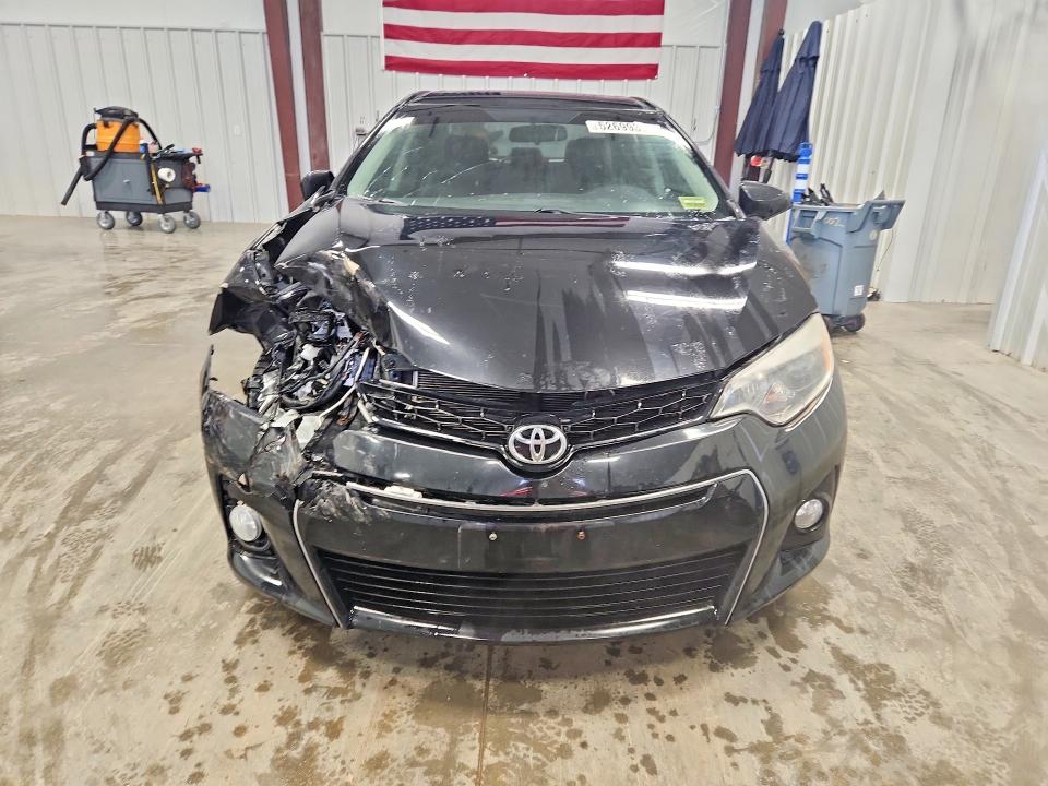 52699366 :رقم المزاد ، 2T1BURHE2FC253739 vin ، 2015 Toyota Corolla مزاد بيع