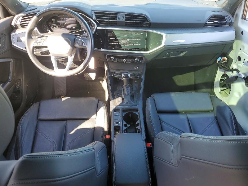 53222956 :رقم المزاد ، WA1EECF31N1141021 vin ، 2022 Audi Q3 مزاد بيع