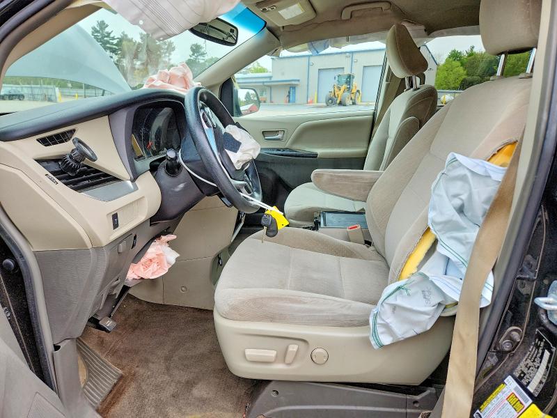 Продажа на аукционе авто 2017 Toyota Sienna, vin: 5TDKZ3DC9HS797832, номер лота: 53378516