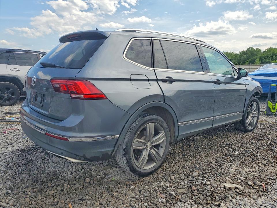 2020 Volkswagen Tiguan მანქანა იყიდება აუქციონზე, vin: 3VV3B7AXXLM007648, აუქციონის ნომერი: 52392886