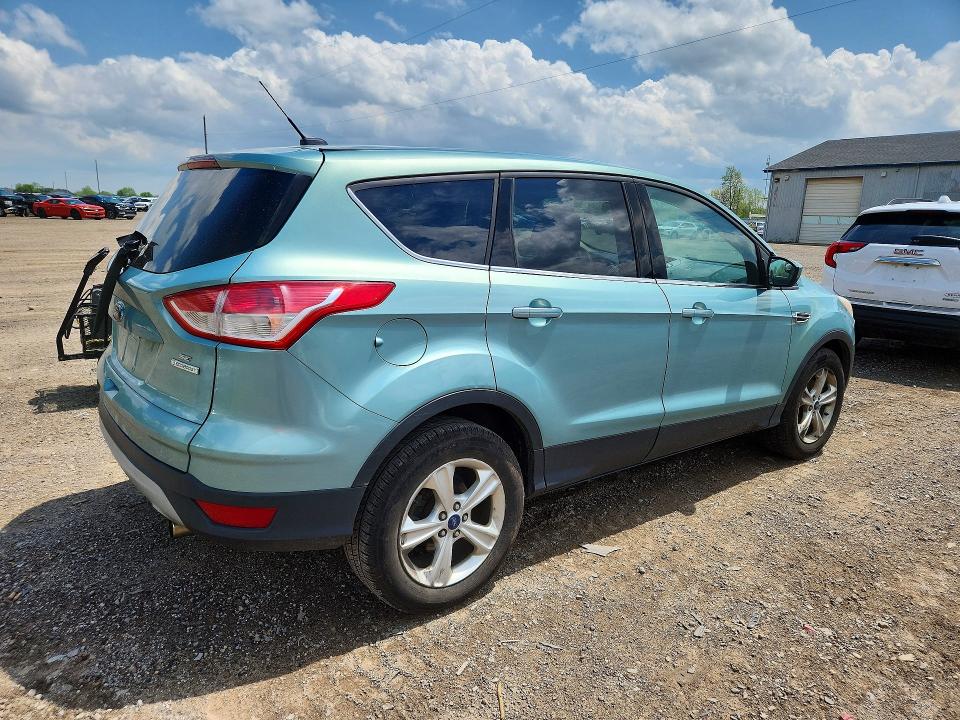 54328756 :رقم المزاد ، 1FMCU0GX2DUB27184 vin ، 2013 Ford Escape مزاد بيع
