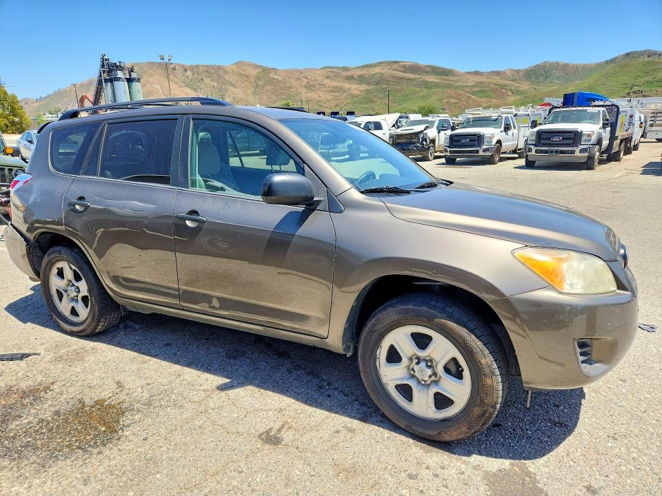 52337676 :رقم المزاد ، 2T3ZF4DV3BW106153 vin ، 2011 Toyota Rav4 مزاد بيع