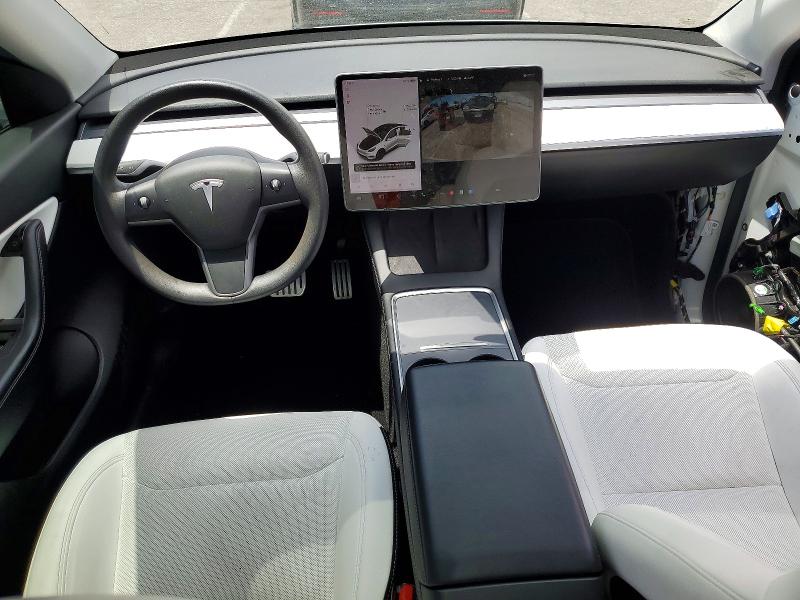Продажа на аукционе авто 2021 Tesla Model Y, vin: 5YJYGDEF5MF121679, номер лота: 53995036