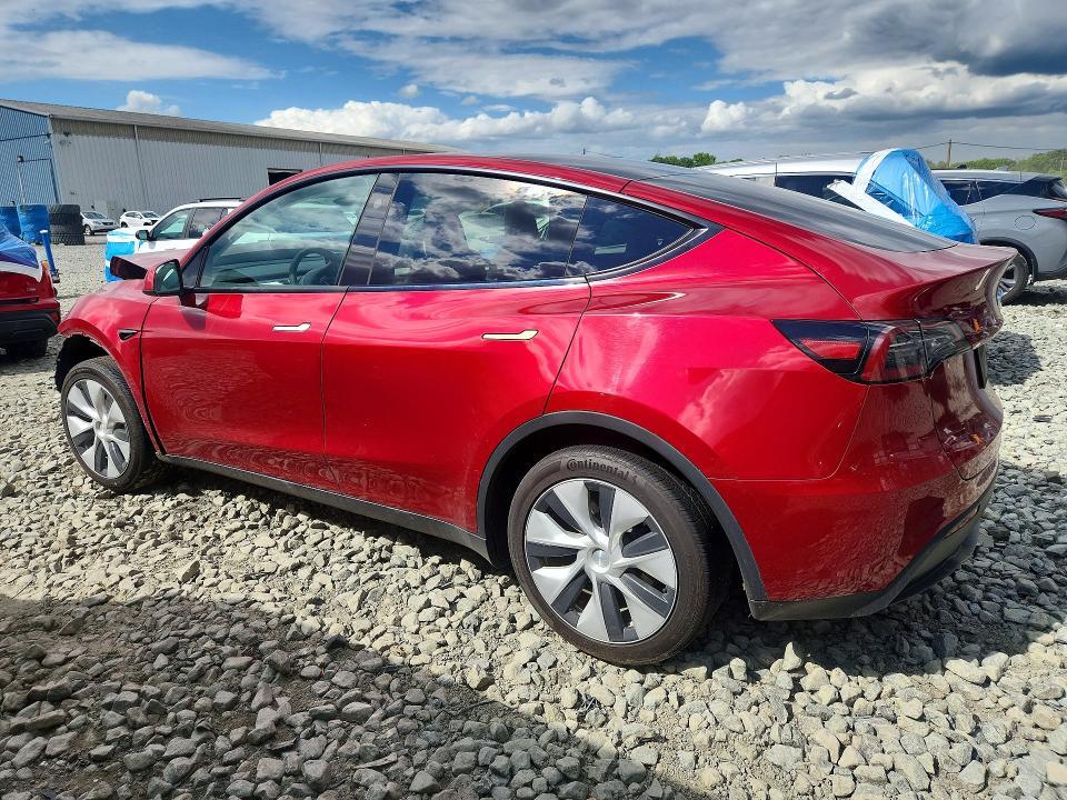 2024 Tesla Model Y მანქანა იყიდება აუქციონზე, vin: 7SAYGDEDXRF046387, აუქციონის ნომერი: 55073046