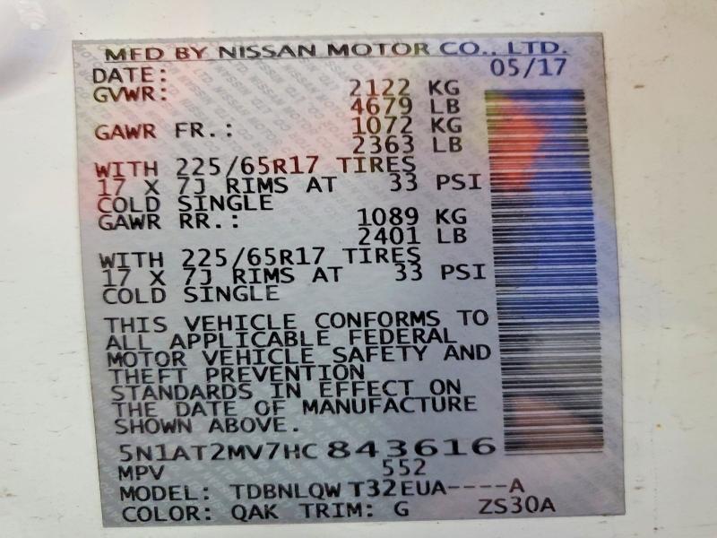 53107006 :رقم المزاد ، 5N1AT2MV7HC843616 vin ، 2017 Nissan Rogue مزاد بيع