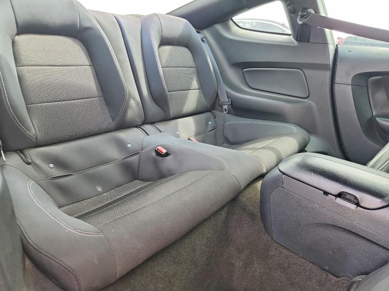 52480436 :رقم المزاد ، 1FA6P8AMXF5386322 vin ، 2015 Ford Mustang مزاد بيع