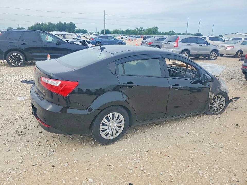 53843726 :رقم المزاد ، KNADM4A36H6026632 vin ، 2017 Kia Rio مزاد بيع