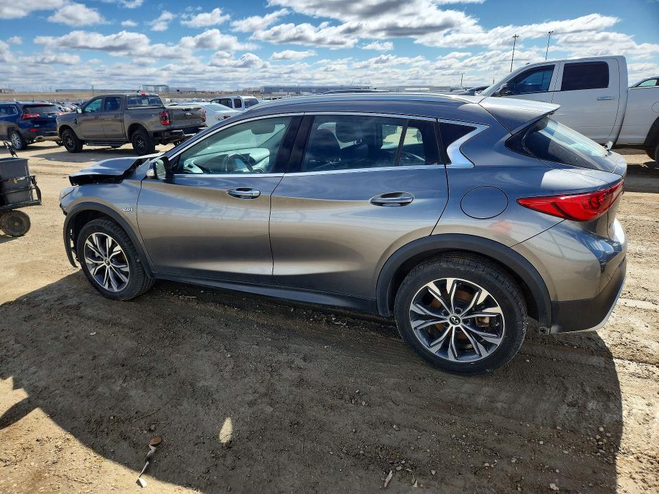 51873386 :رقم المزاد ، SJKCH5CR4HA026567 vin ، 2017 Infiniti Qx30 مزاد بيع