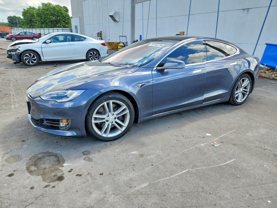 Продажа на аукционе авто 2018 Tesla Model S, vin: 5YJSA1E25JF244834, номер лота: 54146776