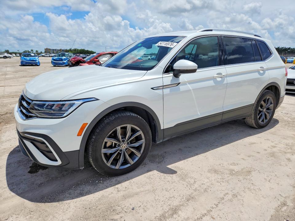 54116976 :رقم المزاد ، 3VV3B7AX8PM131293 vin ، 2023 Volkswagen Tiguan مزاد بيع