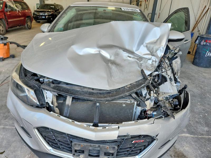 51914826 :رقم المزاد ، 1G1BD5SM9J7164388 vin ، 2018 Chevrolet Cruze مزاد بيع