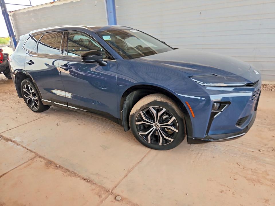Продаж на аукціоні авто 2025 Toyota Crown Signia, vin: JTDACAAJ3S3004943, номер лоту: 54242346