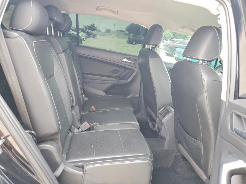 52553706 :رقم المزاد ، 3VV3B7AX0MM062160 vin ، 2021 Volkswagen Tiguan مزاد بيع