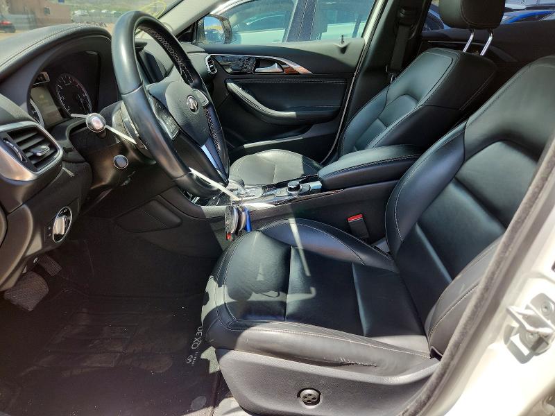 52719356 :رقم المزاد ، SJKCH5CR3HA022901 vin ، 2017 Infiniti Qx30 مزاد بيع