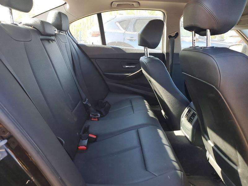 Продаж на аукціоні авто 2016 Bmw 320, vin: WBA8A3C51GK689924, номер лоту: 54449686