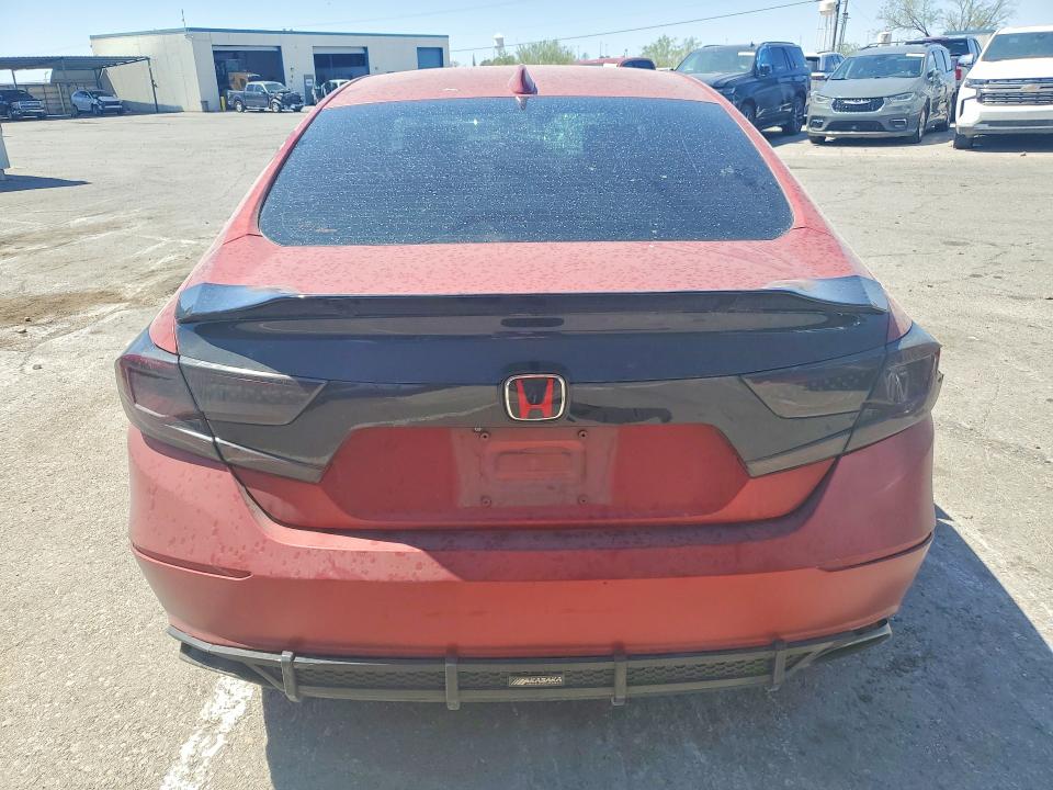 Продажа на аукционе авто 2018 Honda Accord, vin: 1HGCV1F37JA256851, номер лота: 53819226