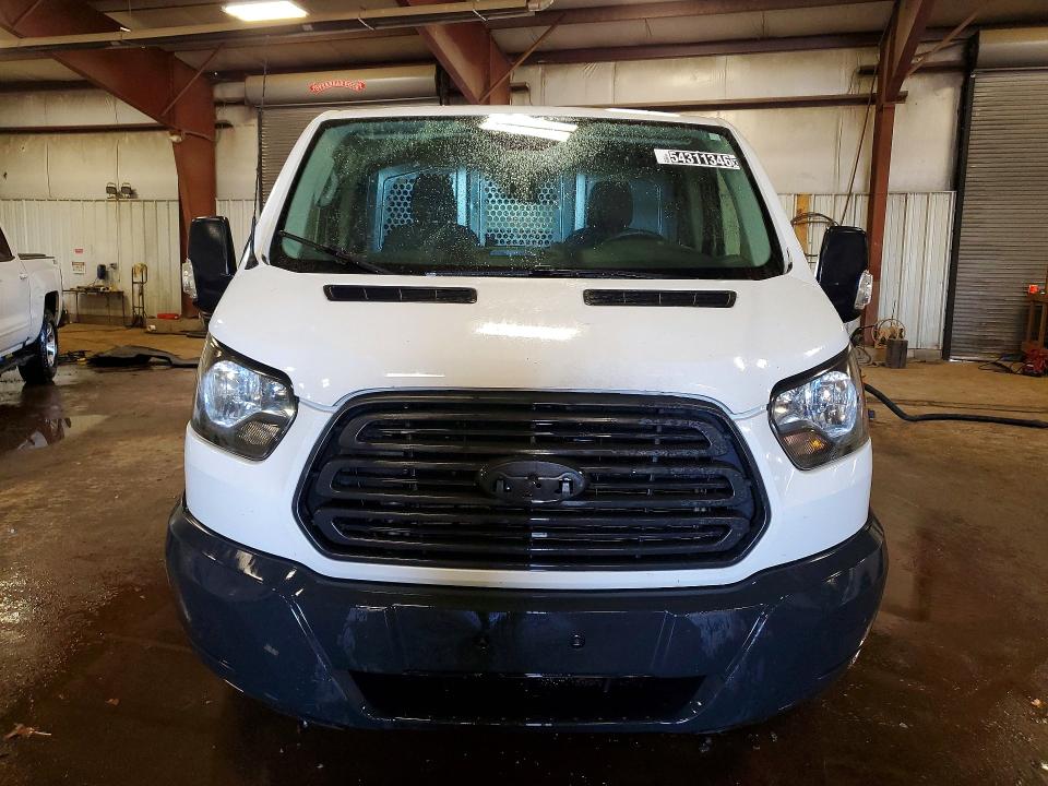 54311346 :رقم المزاد ، 1FTYE1ZM6KKB43977 vin ، 2019 Ford Transit مزاد بيع