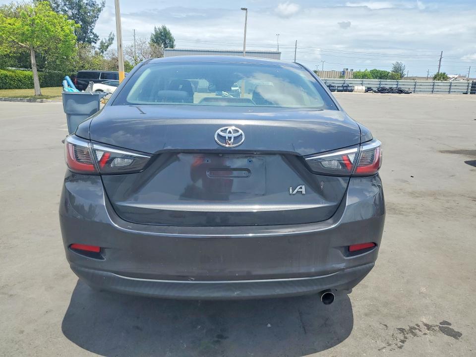Продажа на аукционе авто 2017 Toyota Yaris Ia, vin: 3MYDLBYV9HY172440, номер лота: 53207336
