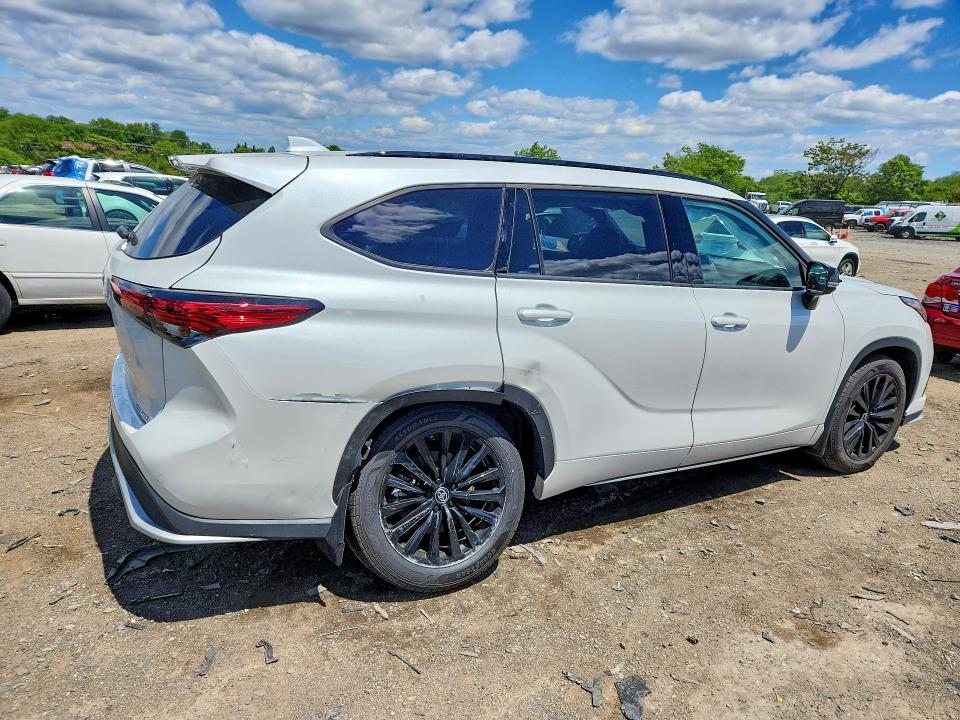 2023 Toyota Highlander მანქანა იყიდება აუქციონზე, vin: 5TDKDRBH6PS016375, აუქციონის ნომერი: 53137266