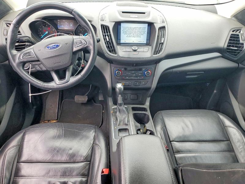 2017 Ford Escape მანქანა იყიდება აუქციონზე, vin: 1FMCU9G96HUD54552, აუქციონის ნომერი: 52076876