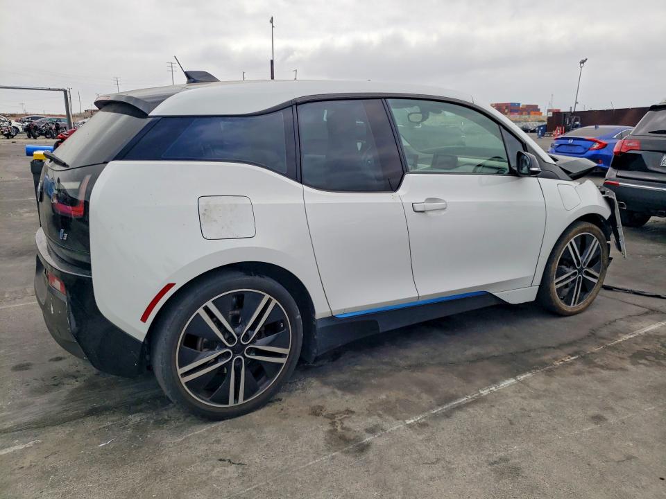 2015 Bmw I3 მანქანა იყიდება აუქციონზე, vin: WBY1Z4C52FV278403, აუქციონის ნომერი: 51715676