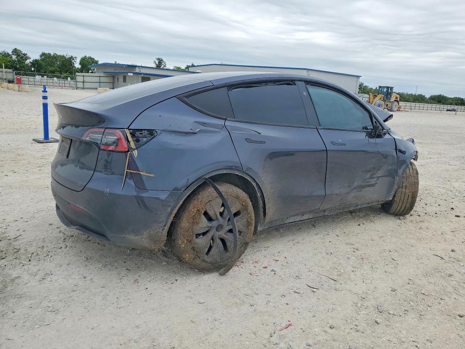 52863356 :رقم المزاد ، 7SAYGDEDXRA331457 vin ، 2024 Tesla Model Y مزاد بيع
