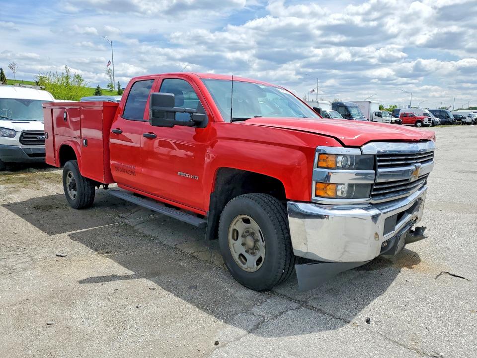 Продаж на аукціоні авто 2018 Chevrolet Silverado, vin: 1GC2KUEG8JZ223707, номер лоту: 52133856