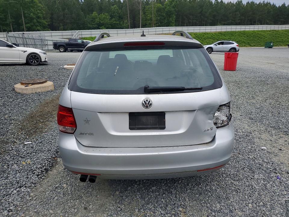 52474116 :رقم المزاد ، 3VWPP7AJ6DM675782 vin ، 2013 Volkswagen Jetta مزاد بيع