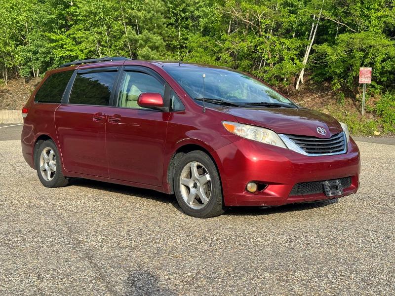 Продаж на аукціоні авто 2014 Toyota Sienna, vin: 5TDYK3DC7ES525497, номер лоту: 55296776