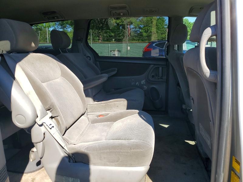 2004 Toyota Sienna მანქანა იყიდება აუქციონზე, vin: 5TDZA23C64S194834, აუქციონის ნომერი: 53902646